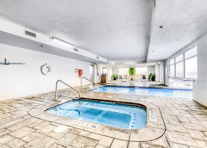 Holiday home Family-friendly Gulf-front With Private Balcony Hot Tub Pool & Gym Gulf Shores